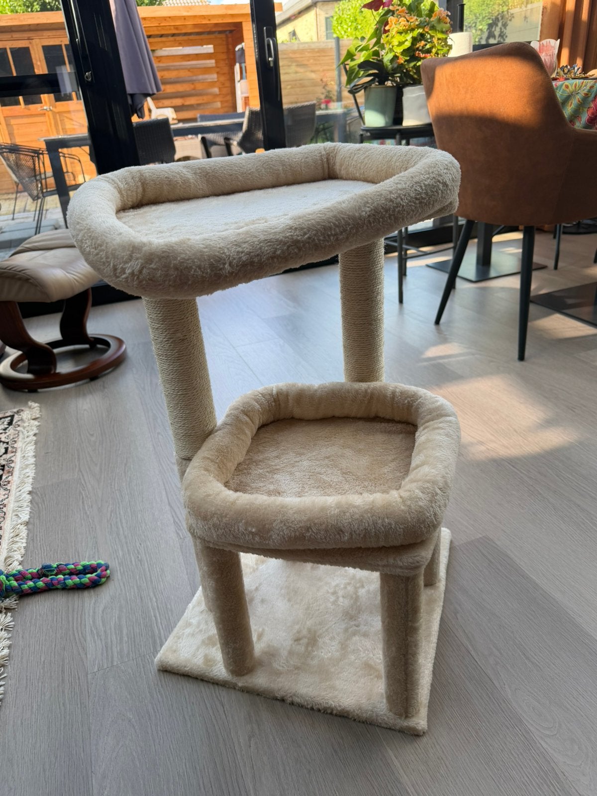 NEUF arbre a chatd 3 parties, couchage doux solide joli, Enlèvement, Neuf, Griffoir