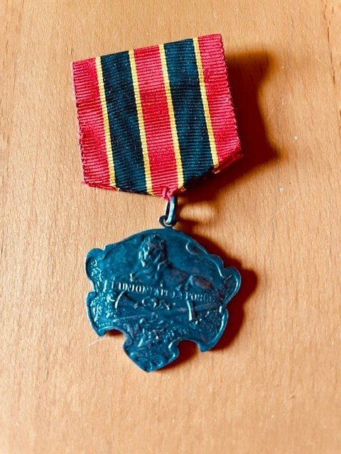 A vendre : médaille de l'Association belge de gymnastique, Enlèvement ou Envoi, Autres, Ruban, Médaille ou Ailes