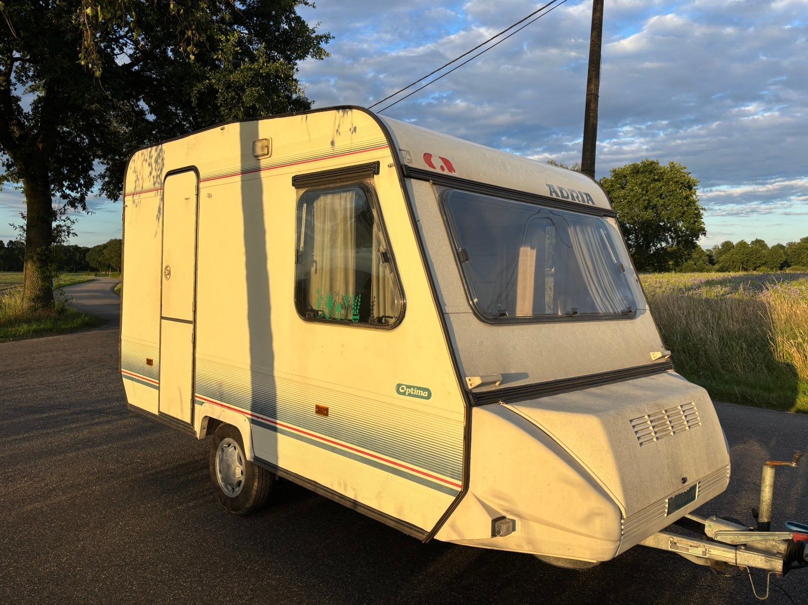 Caravane -750kg, Particulier, Luifel, Adria