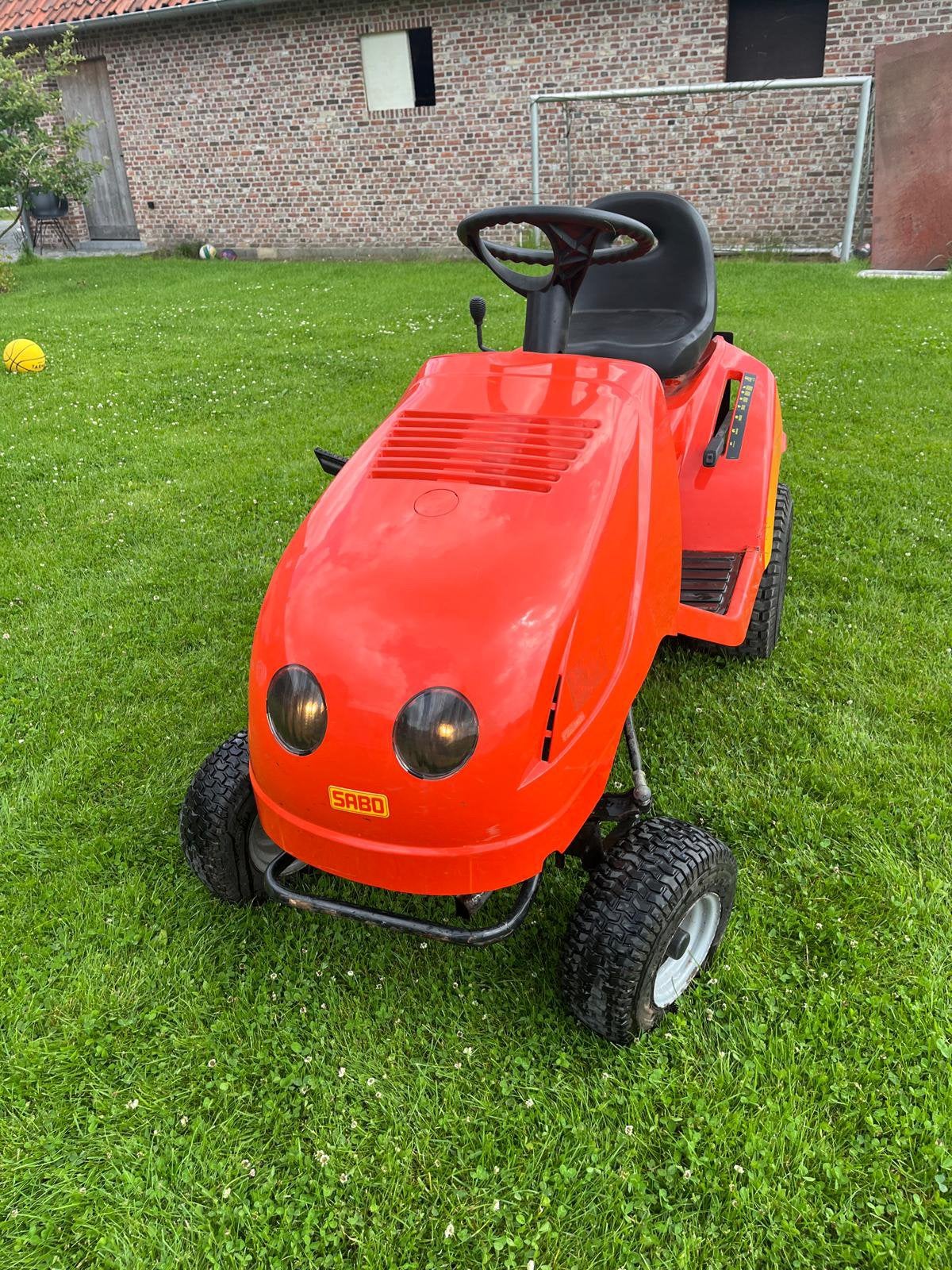 Sabo zitmaaier briggs en stratton 13,5 pk, Ophalen, Gebruikt