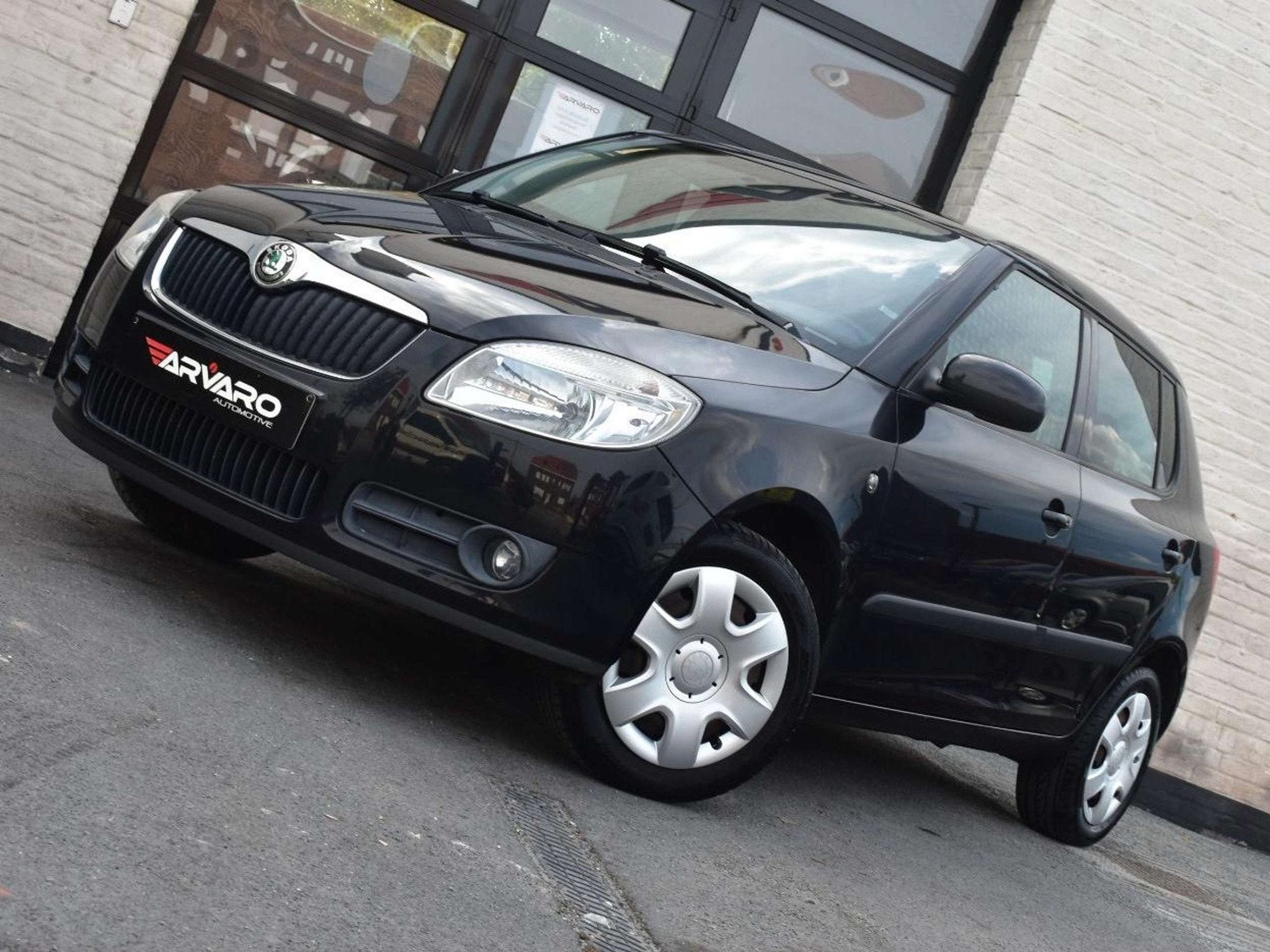 Skoda Fabia 1.2i Ambiente / Airco / Topstaat / Garantie, Voorwielaandrijving, Euro 5, Zwart, 1198 cc