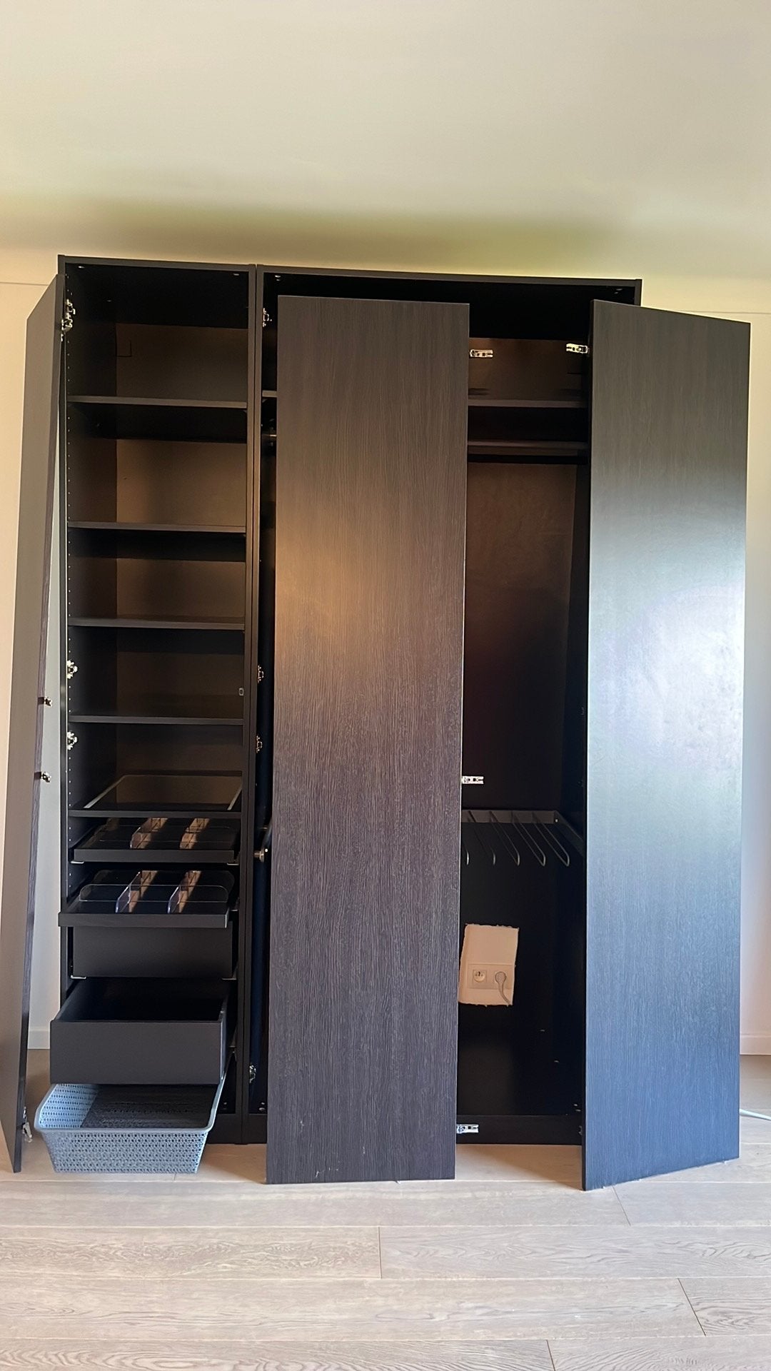 Armoire dressing IKEA PAX Fyrudden, Teck, Avec porte(s), 100 à 150 cm, Enlèvement