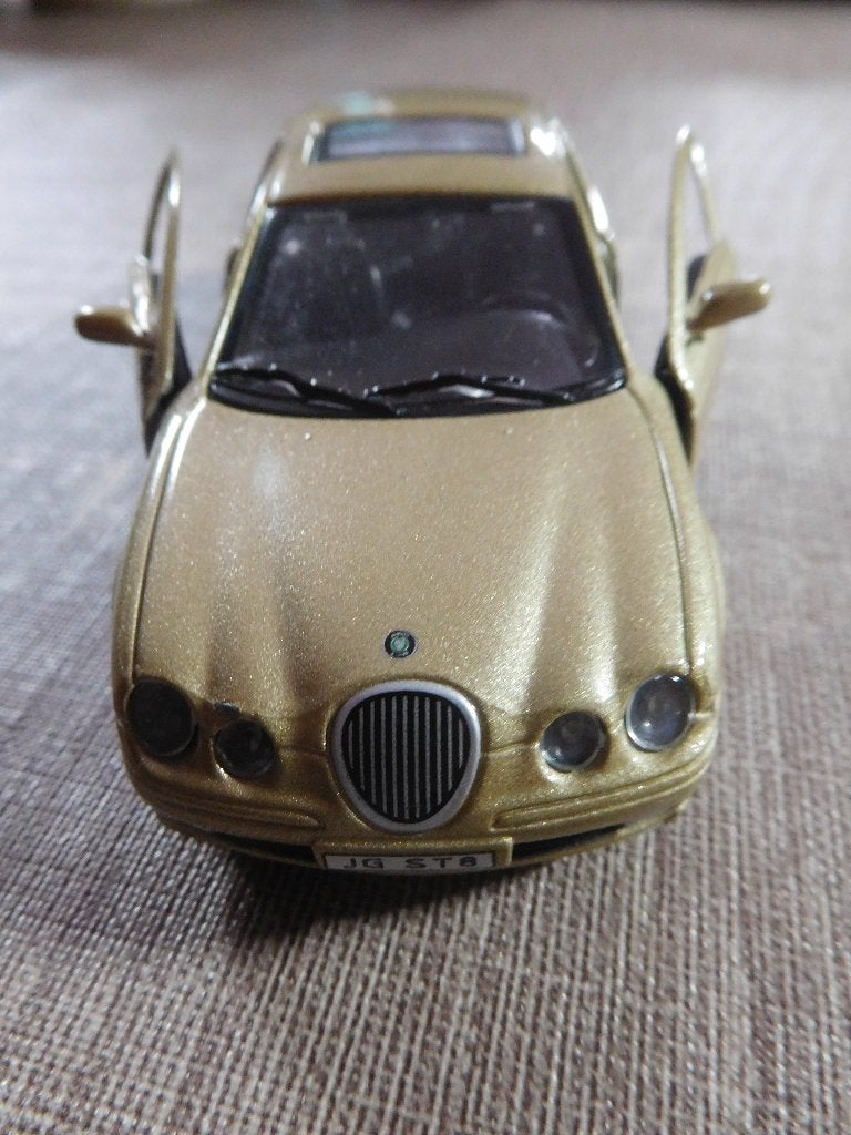 Miniature Hongwell Jaguar S-Type, Enlèvement ou Envoi, Utilisé