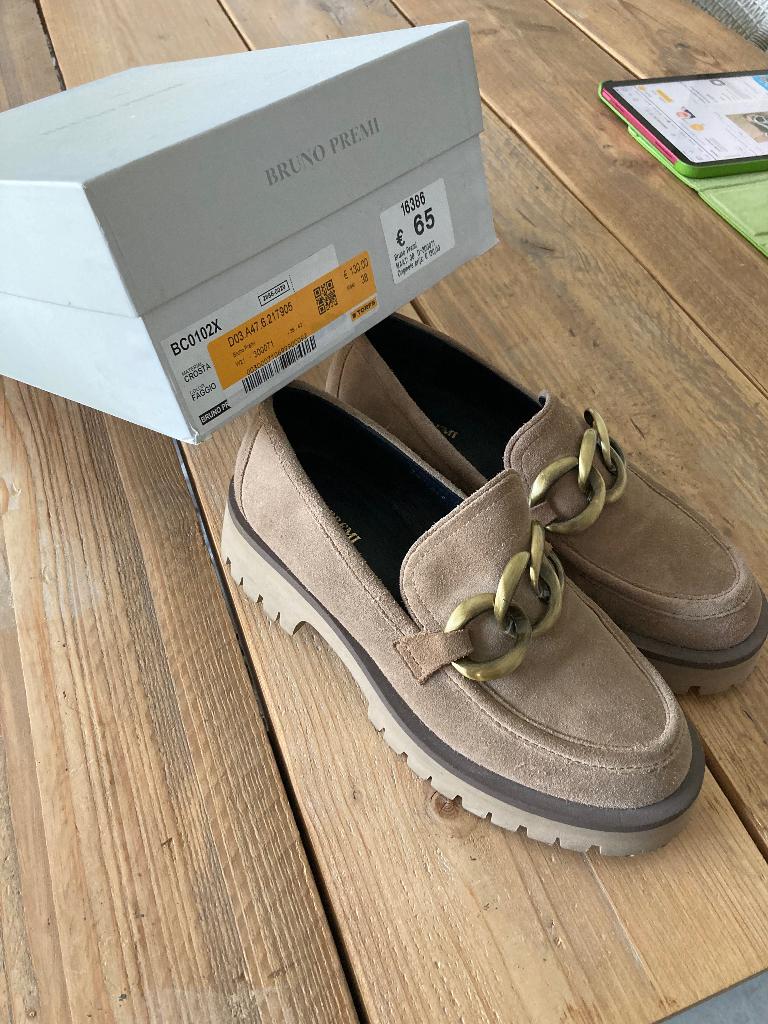 Moccasin dames beige met bronskleurige fantasie maat 38, Neuf, Bruno premi, Beige, Enlèvement