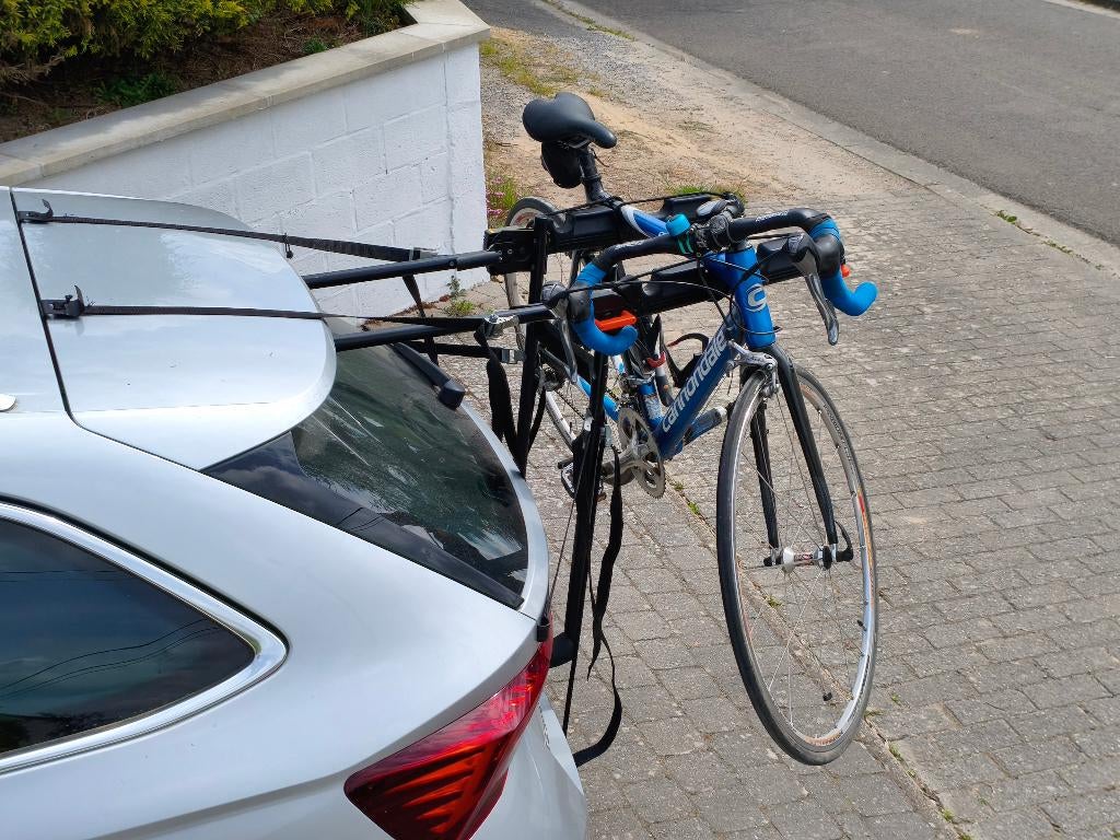 porte vélo, Autos : Divers, Porte-vélos, Enlèvement, 2 vélos, Utilisé, Vélo électrique