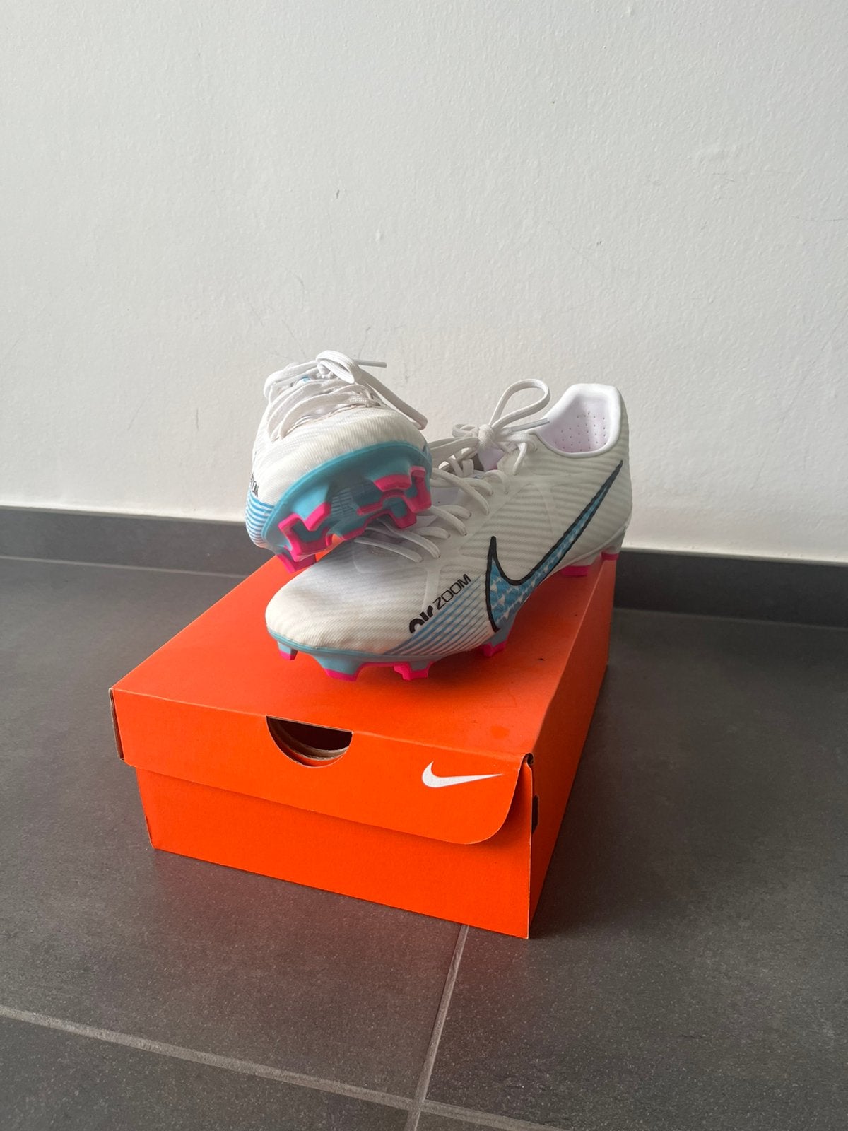 Nike vapor air zoom maat 40,5, Vêtements | Hommes, Chaussures, Comme neuf, Enlèvement, Chaussures de sport, Blanc