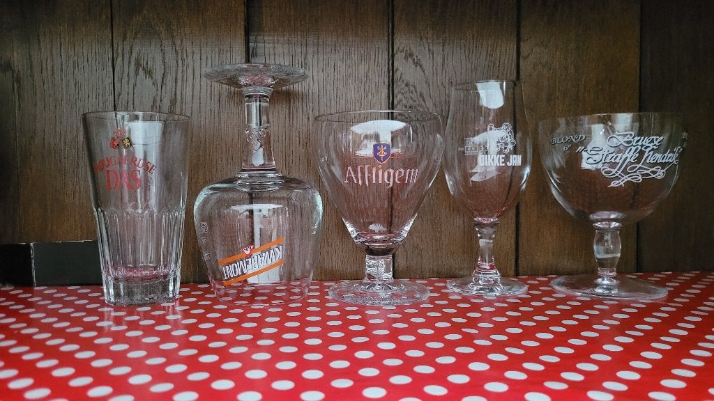diverse speciale bierglazen, Verzamelen, Ophalen