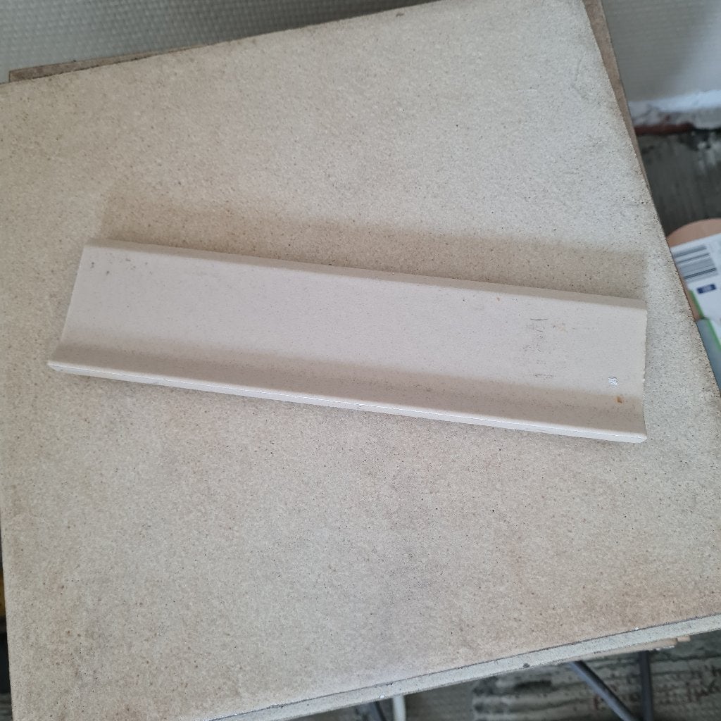Gratis: tegels 25x25 met plintjes, Ophalen, Gebruikt, Keramiek, 20 tot 40 cm