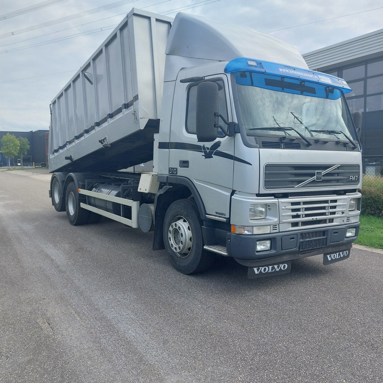 Volvo FM 7- RA80 - 6x2 Tipper - Kipper, Auto's, 2 zetels, 2 deurs, Volvo, Zilver of Grijs