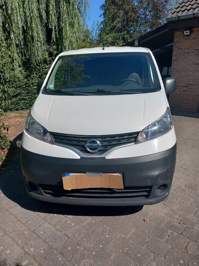 lichte vracht Nissan 200, Euro 6, Wit, Particulier, 2 zetels