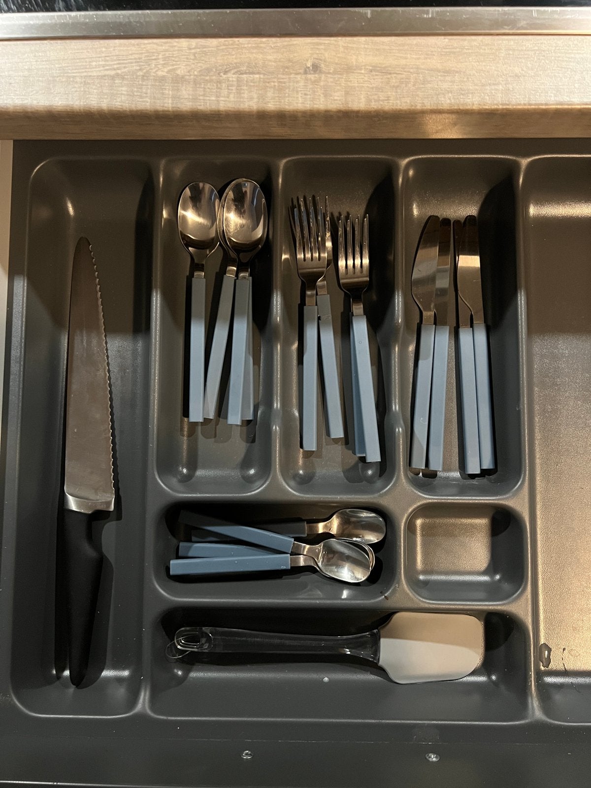 Kitchen items, Huis en Inrichting, Keuken | Bestek, Ophalen, Bestekset, Zo goed als nieuw, Broodmes