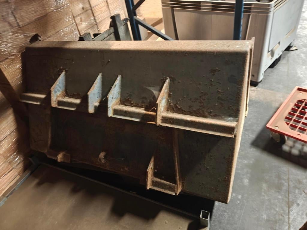 bac et fourche à palette pour un schaefffer, Articles professionnels, Enlèvement ou Envoi, Agricole