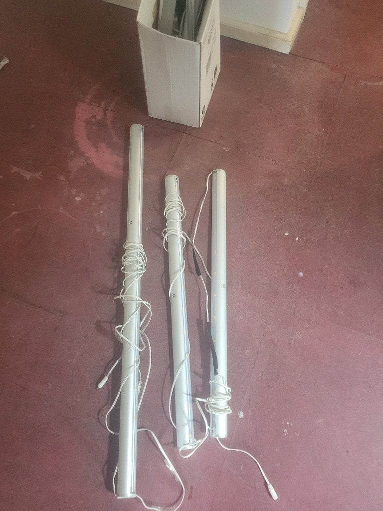 Ikea kastverlichting, Enlèvement, Utilisé