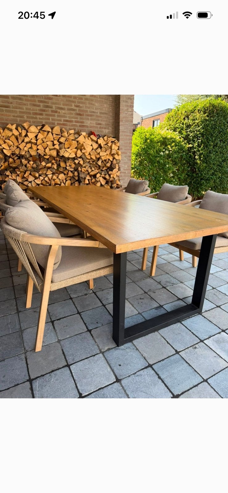 Eiken tuintafel zgan massief zwart onderstel, Tuin en Terras, Ophalen, Zo goed als nieuw