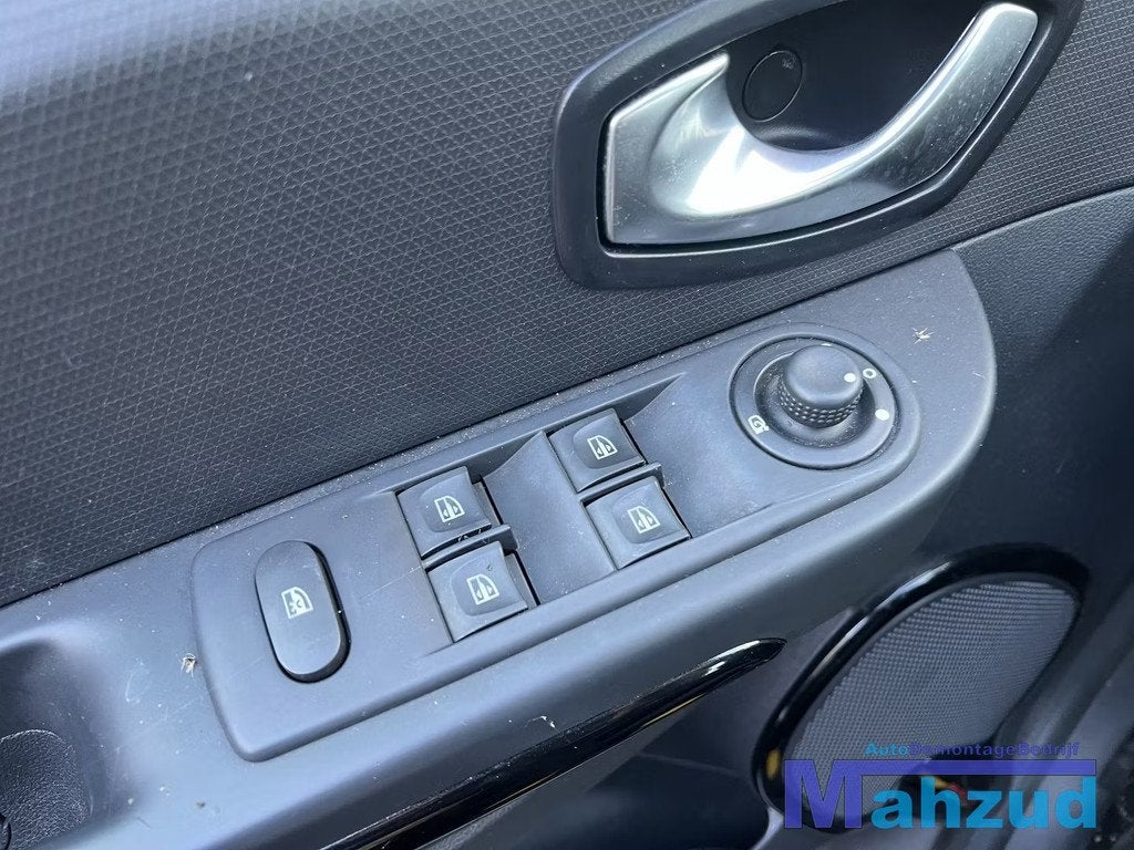 RENAULT CLIO 4 raam spiegel schakelaar 2012-2019, Renault Group, Contact.group@renault.com, Renault, Utilisé