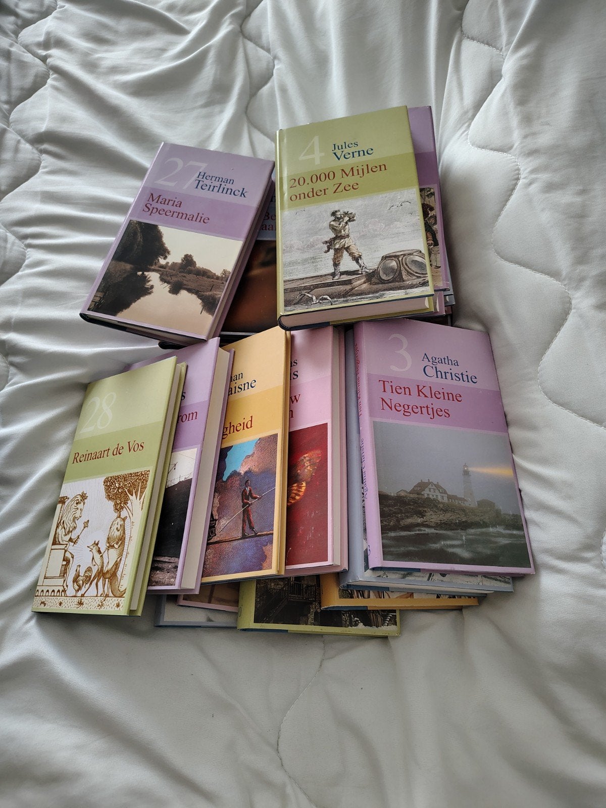 boeken collectie HLN + de morgen, Boeken, Stock en Verzamelingen, Ophalen of Verzenden