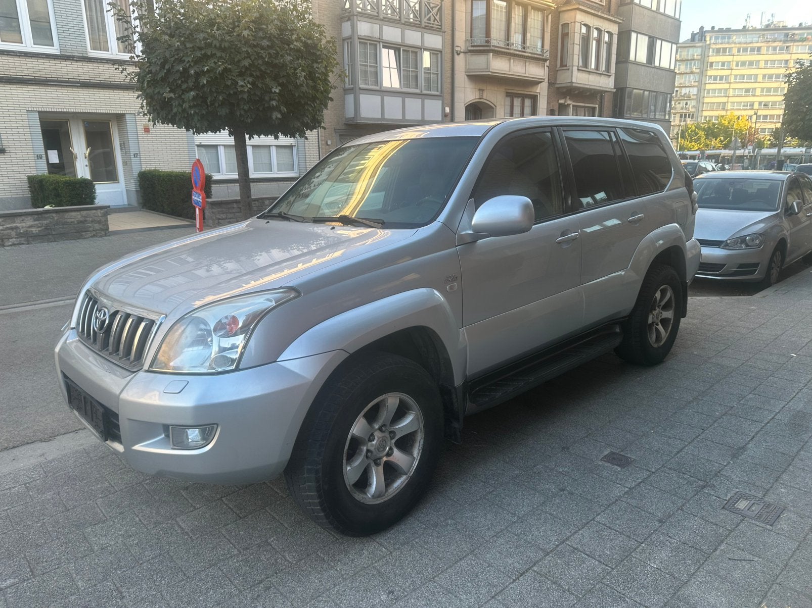 Toyota landcruiser volledig optisch 7-zits*Export*0485905657, Auto's, Automaat, 4 cilinders, 7 zetels, Leder
