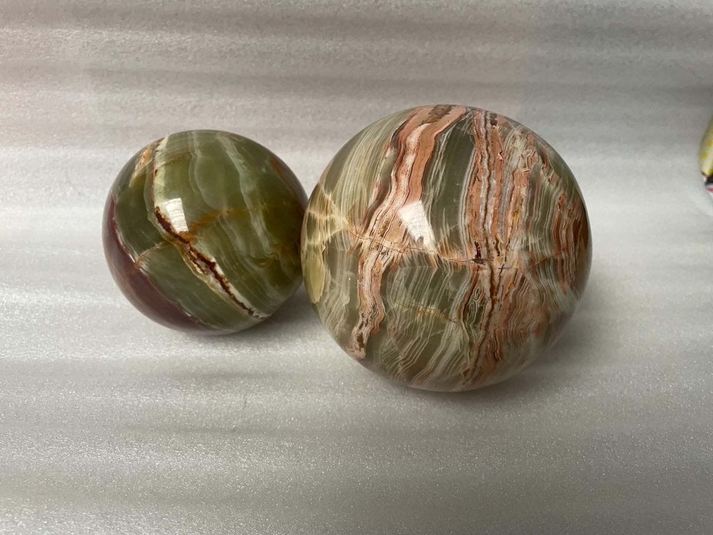 4 objecten in gepolierde onyx marmer, Ophalen, Mineraal