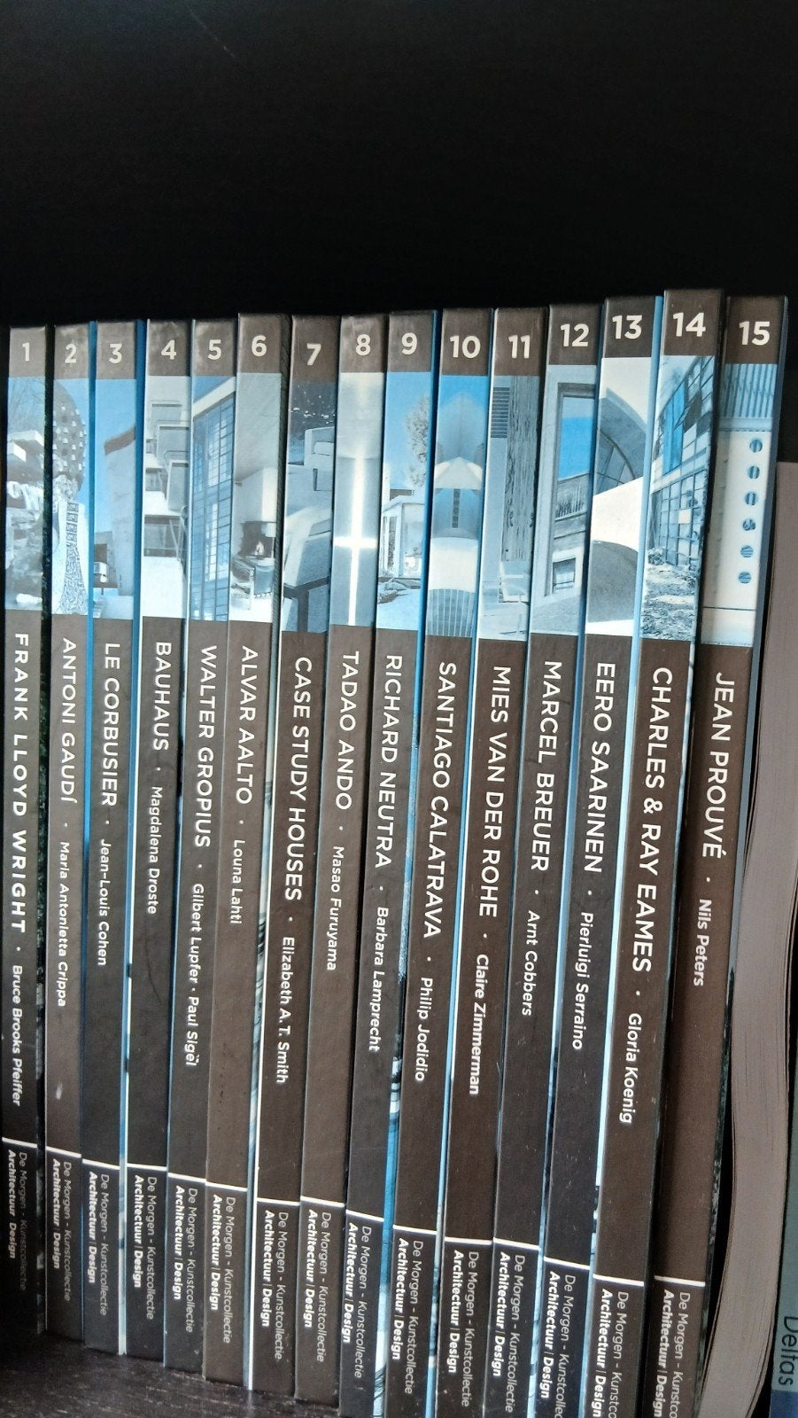 reeks over architectuur taschen de morgen, Ophalen