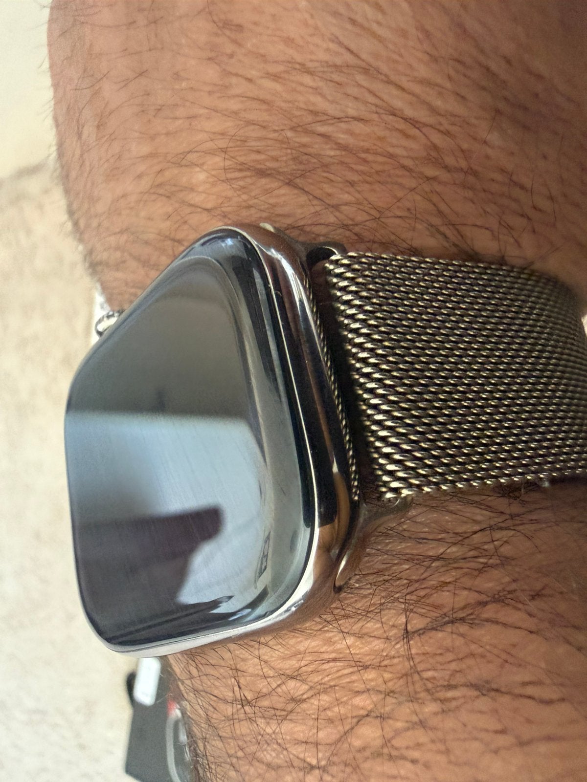 Apple Watch 10 46mm(GPS Cellular LTE )+RV armband ruilen mo, Ophalen, IOS, Zo goed als nieuw, Waterdicht