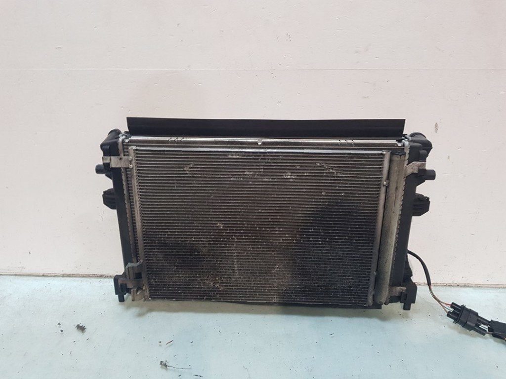 RADIATEUR COMPLEET Seat Leon (5FB) (01-2012/08-2020), Gebruikt, Service@seat.de, Seat Deutschland GmbH, Seat