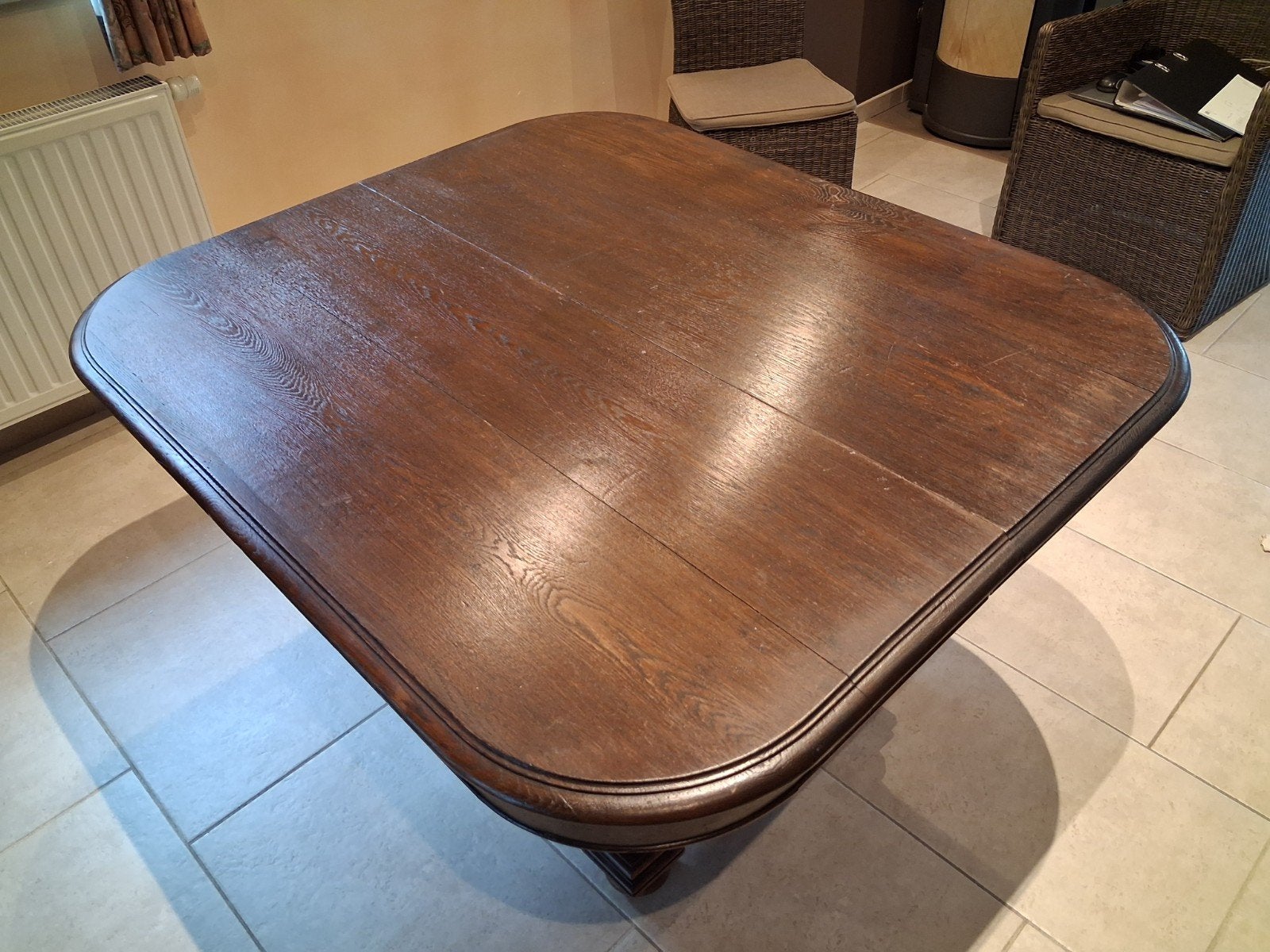 Antieke tafel 1m10 x 1m30 uittrekbaar, Ophalen