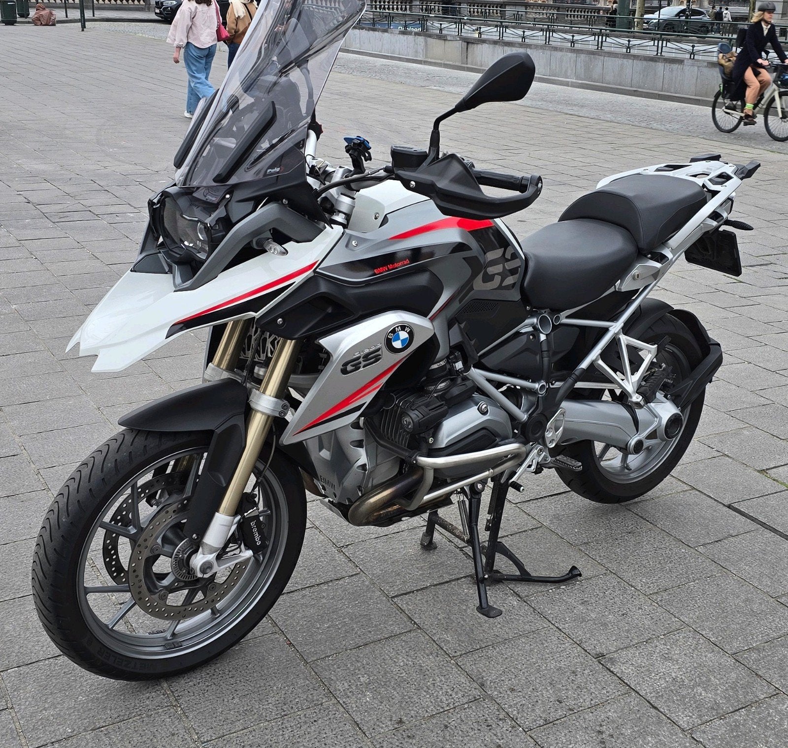 BMW R1200GS parfait état toutes options, Motos, Poignées chauffantes, Particulier, 1200 cm³