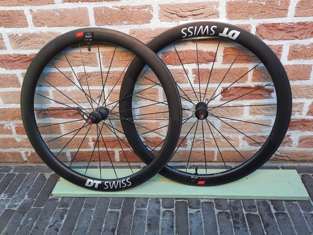 ROUES DE ROUTE DT SWISS, Vélos & Vélomoteurs, DT Swiss, Comme neuf, Enlèvement, Carbone