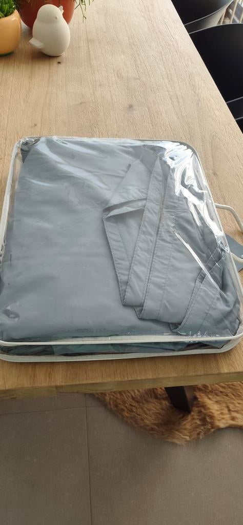 toile d'ombrage Marque Perel. Couleur gris clair, Enlèvement