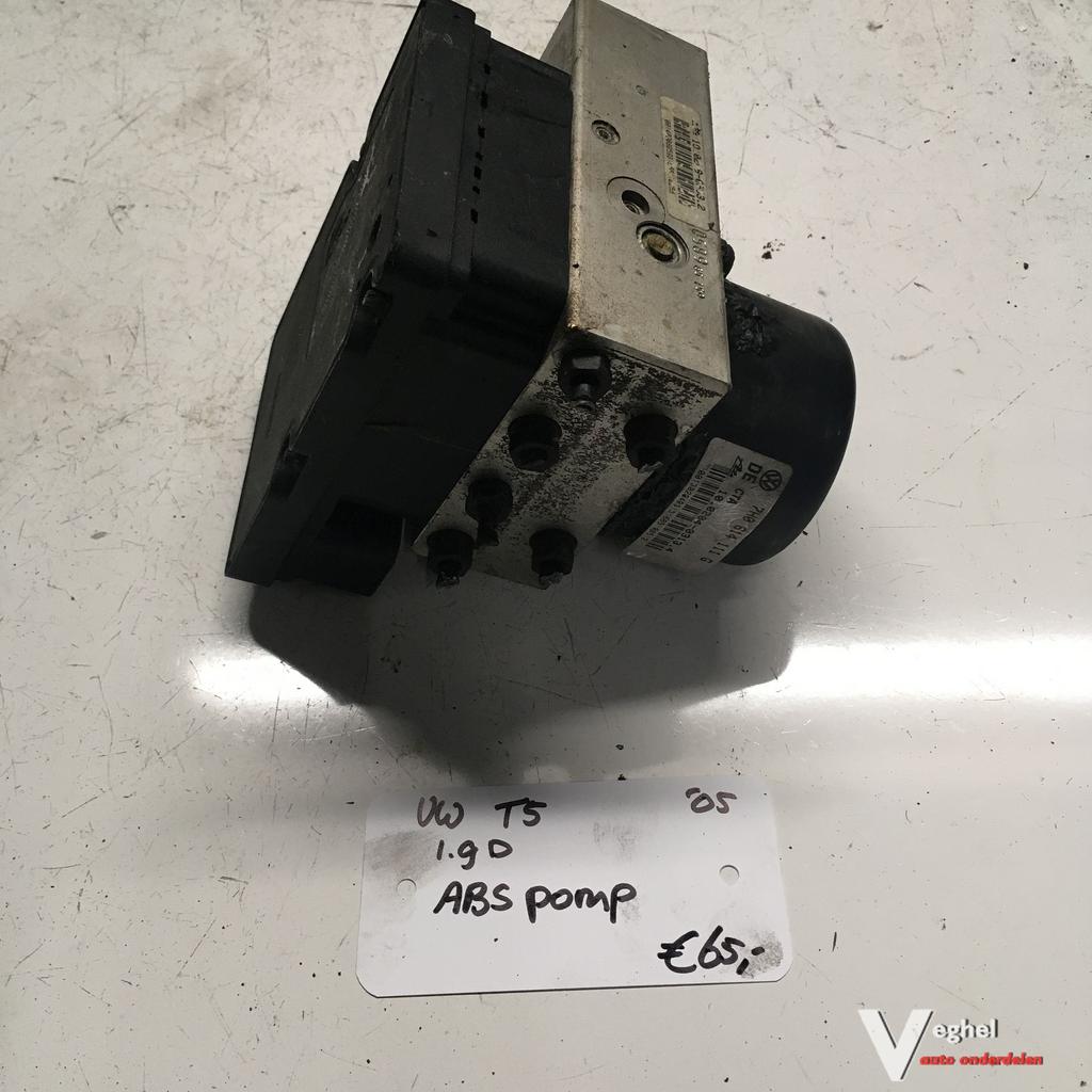 Vw Transporter T5 1.9 Diesel 2005  ABS Pomp 7H0 414 111 G, Gebruikt, -, -, Ophalen of Verzenden