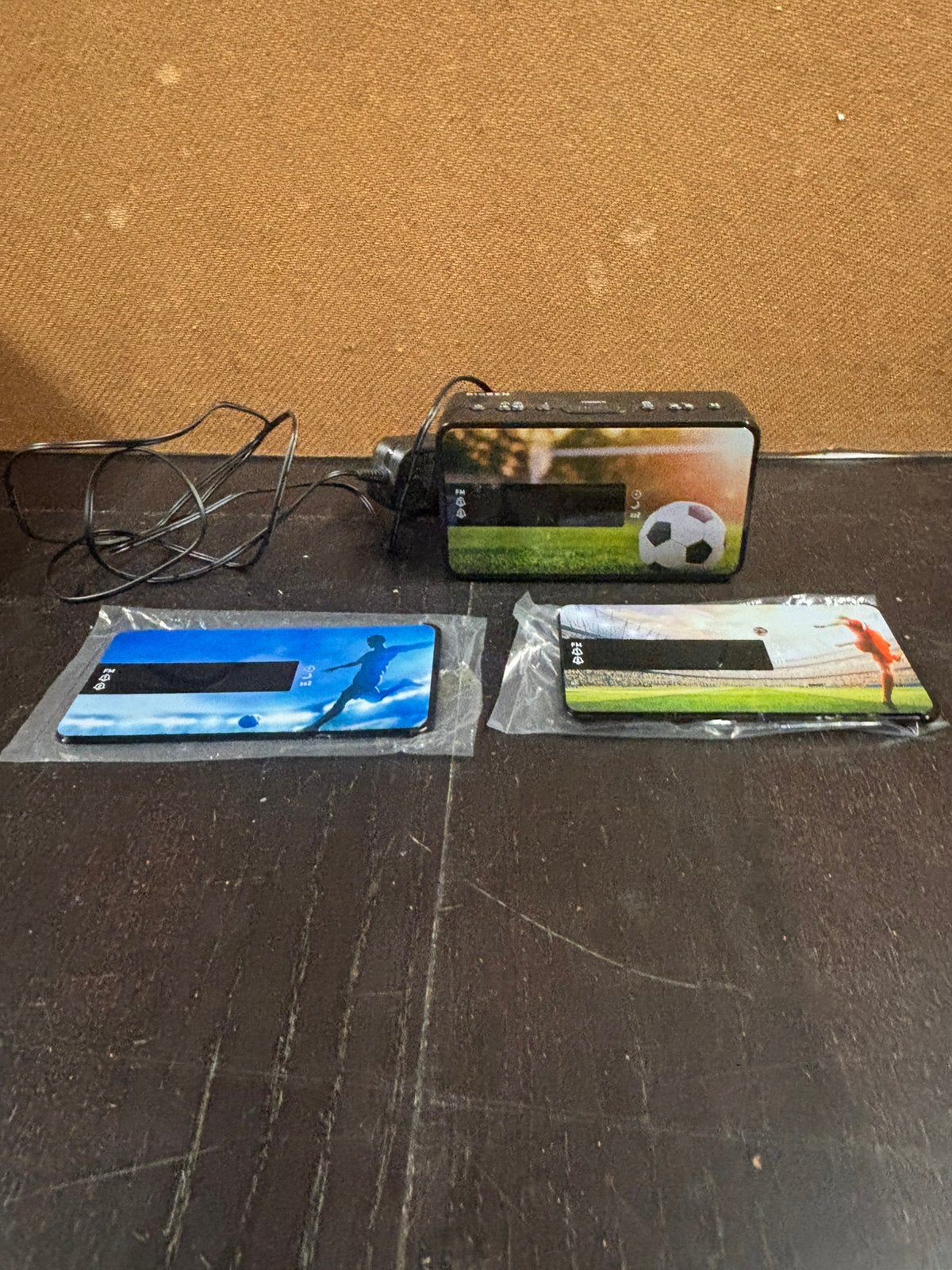 Wekkerradio bigben voetbal, Elektronische apparatuur, Ophalen of Verzenden