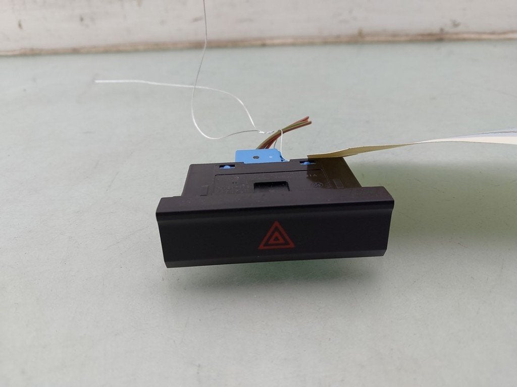 ALARMLICHTEN SCHAKELAAR T-Roc I (|2GA953509|2GA953509ECU|), Gebruikt, Volkswagen