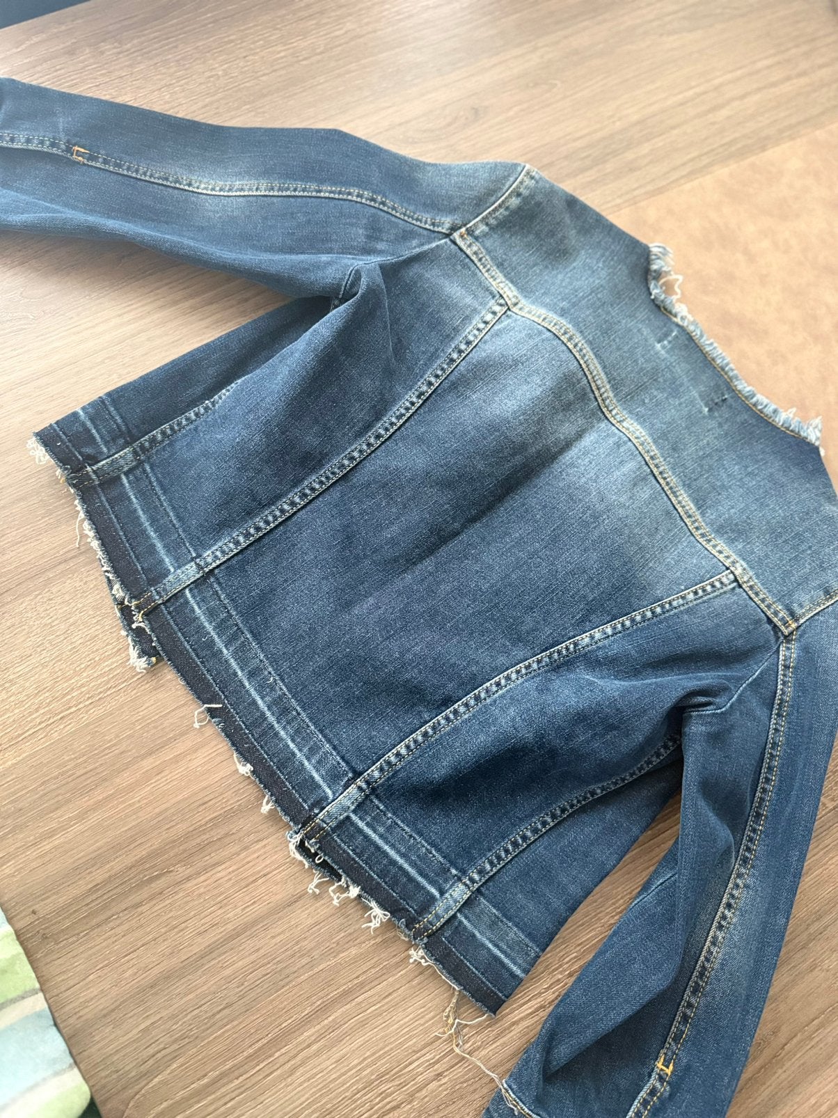 Jeans jas maat XS, Ophalen, Zo goed als nieuw, Maat 34 (XS) of kleiner
