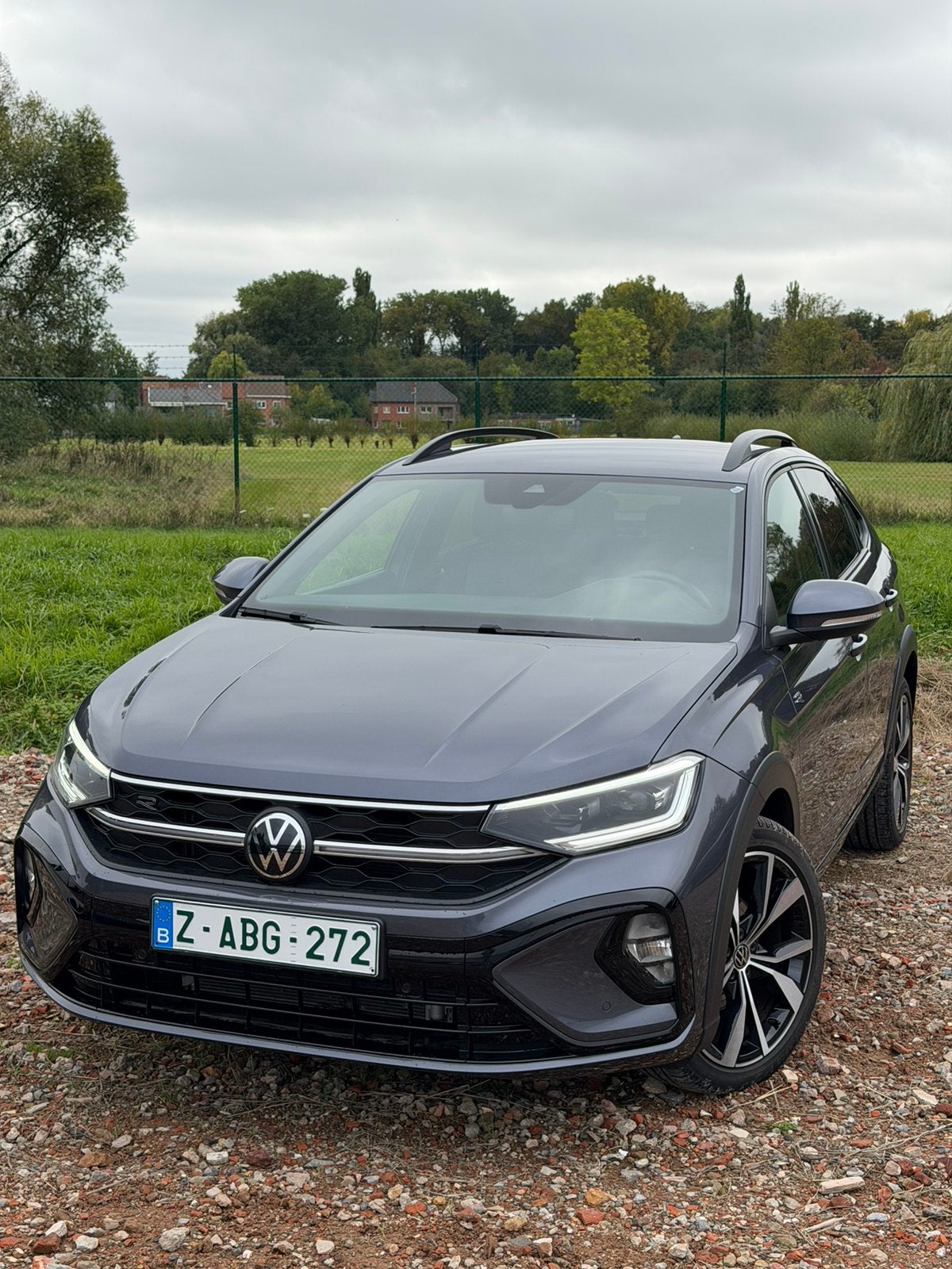 Volkswagen Taigo R-Line 1.0 TSI 116 pk DSG Full option look!, Autos, Argent ou Gris, Achat, Euro 6, Entreprise