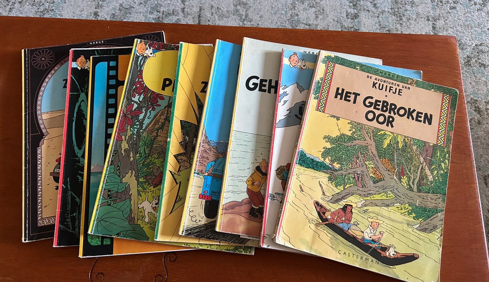 9 albums Kuifje - zie omschrijving, Meerdere stripboeken, Ophalen of Verzenden, Gelezen