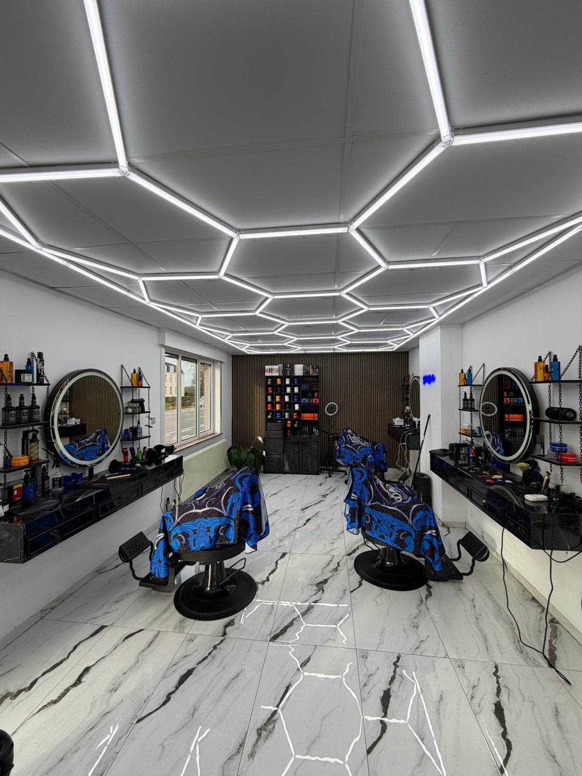 Complete kappers/barbershop inrichting te koop 3 werkplekken, Zonder afspraak, Knippen