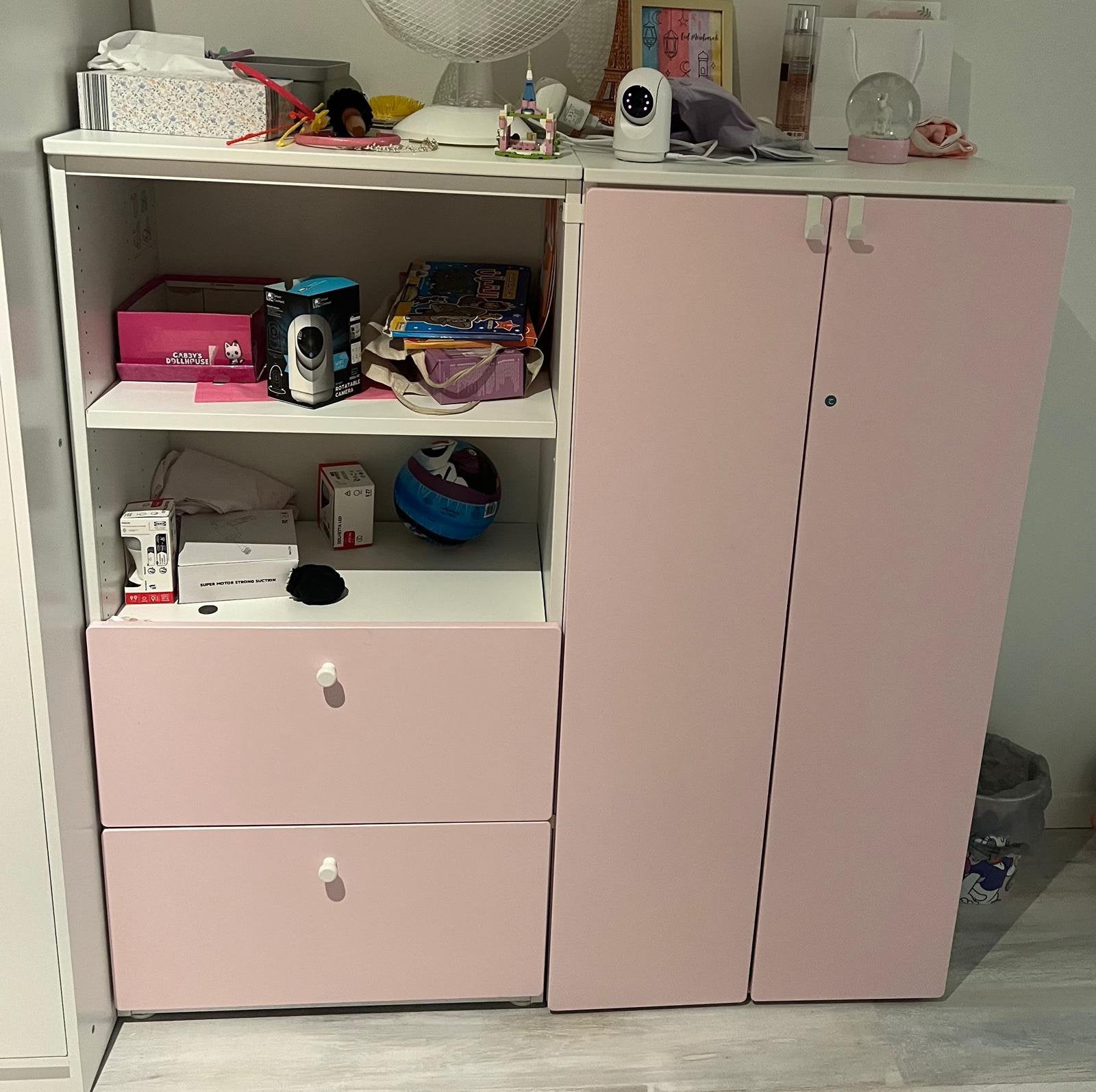 Armoire rose, Maison & Meubles, Enlèvement, Comme neuf