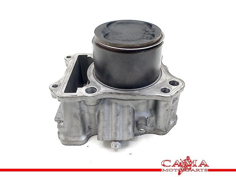 CYLINDRE BLOK Hyosung Comet GT650 R (GT650R) (01-1970/-), Dhr. S. di Majo, Utilisé, Info@cama-motorparts.nl, P.J. Troelstraweg 8 8
3144 CX  MAASSLUIS, NL