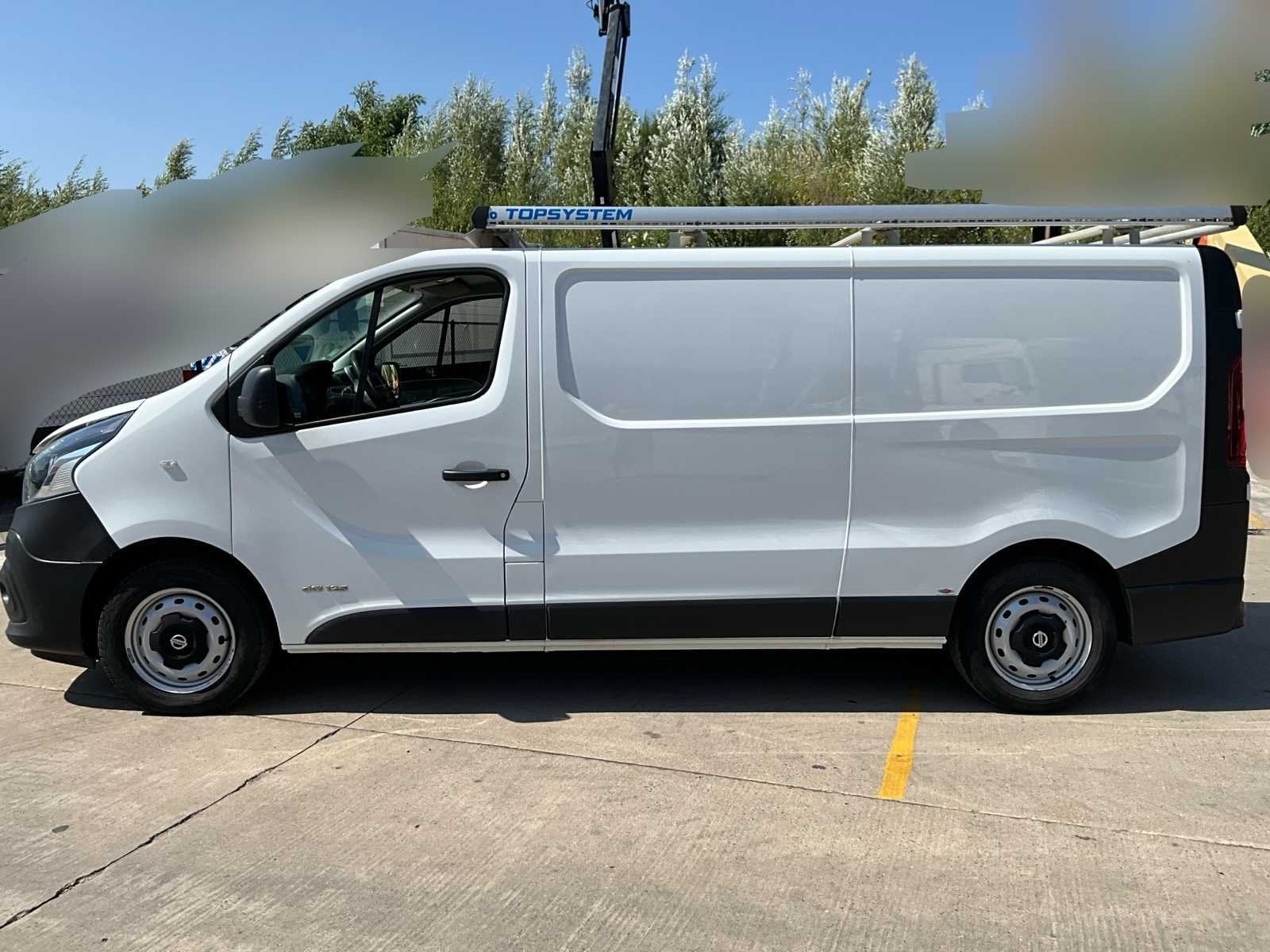 Véhicule commercial Nissan NV300 2018 avec rail de toit + s, Achat, Euro 6, Entreprise, Boîte manuelle