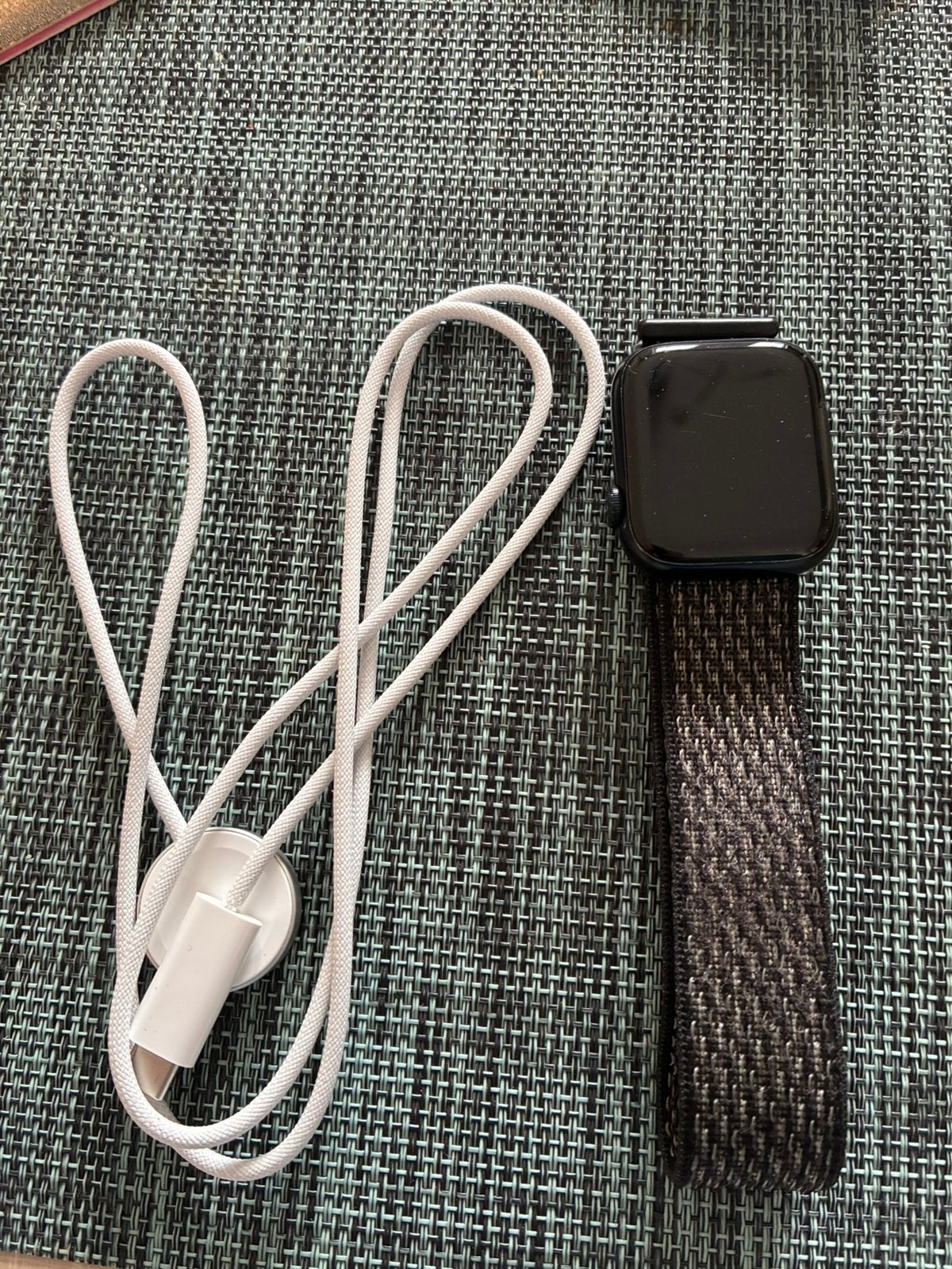 Apple watch serie 8 45 mm wifi, Étanche, IOS, Comme neuf, Enlèvement