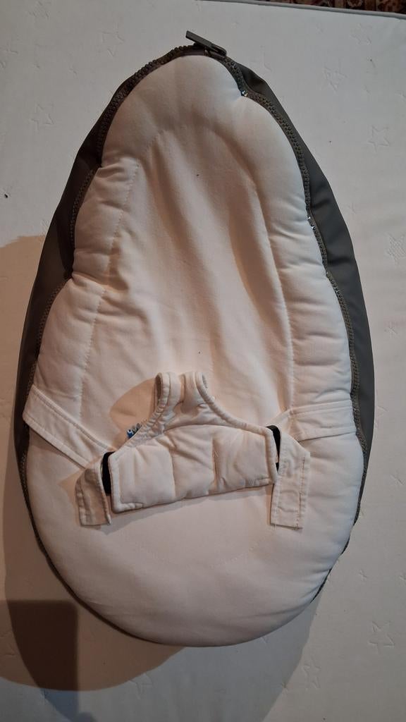 Siège Doomoo beige et marron, Enfants & Bébés, Relax bébé, Comme neuf, Autres marques, Avec ceinture(s), Enlèvement ou Envoi