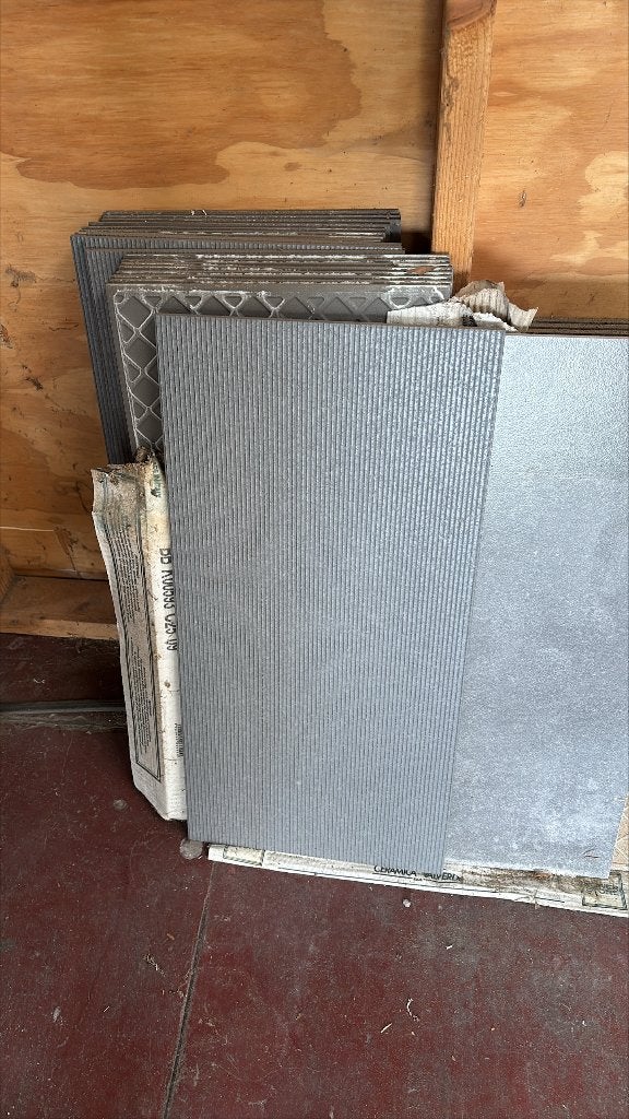 Tegels grijs 30x60x0,5, Ophalen