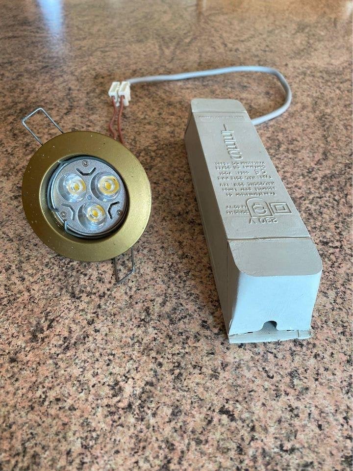 Lot de 6 kits de spots complet avec leurs lampes led, Enlèvement ou Envoi, Comme neuf, Spot encastrable ou Spot mural, LED