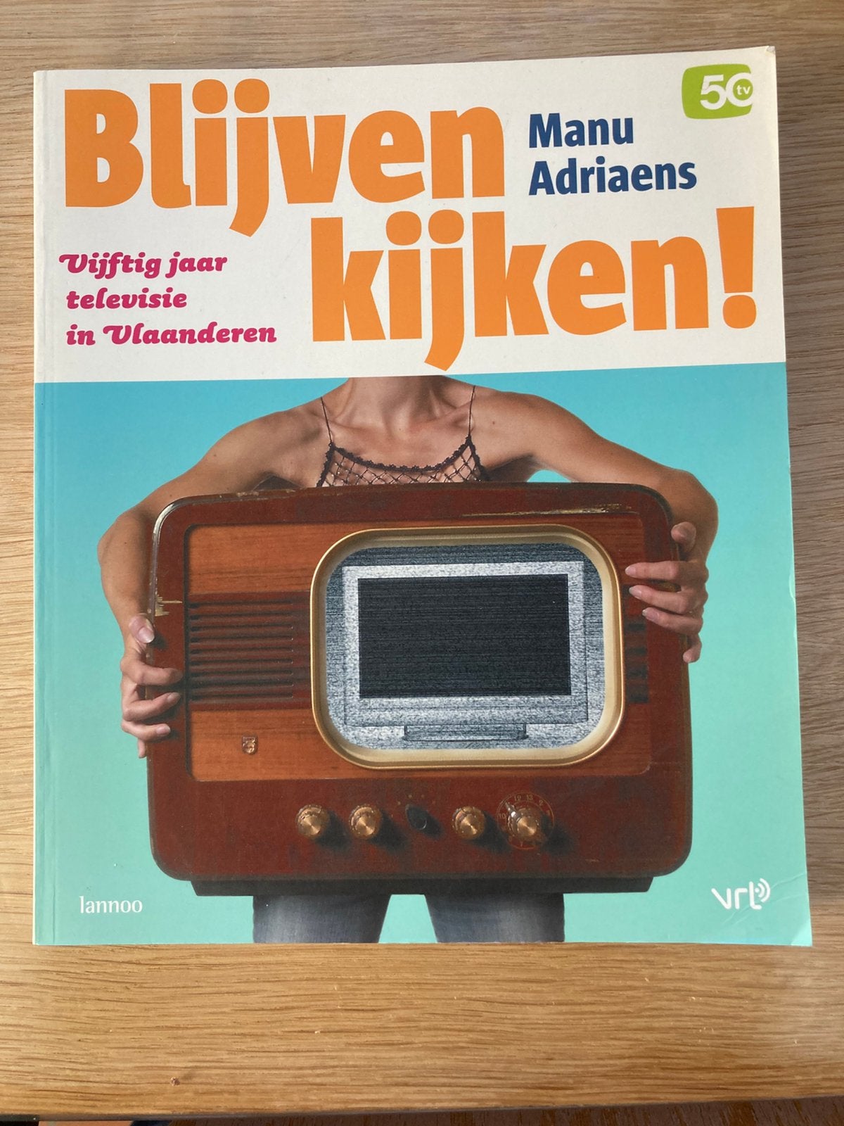 Blijven Kijken 50 jaar televisie in Vlaanderen, Ophalen, Zo goed als nieuw, Media