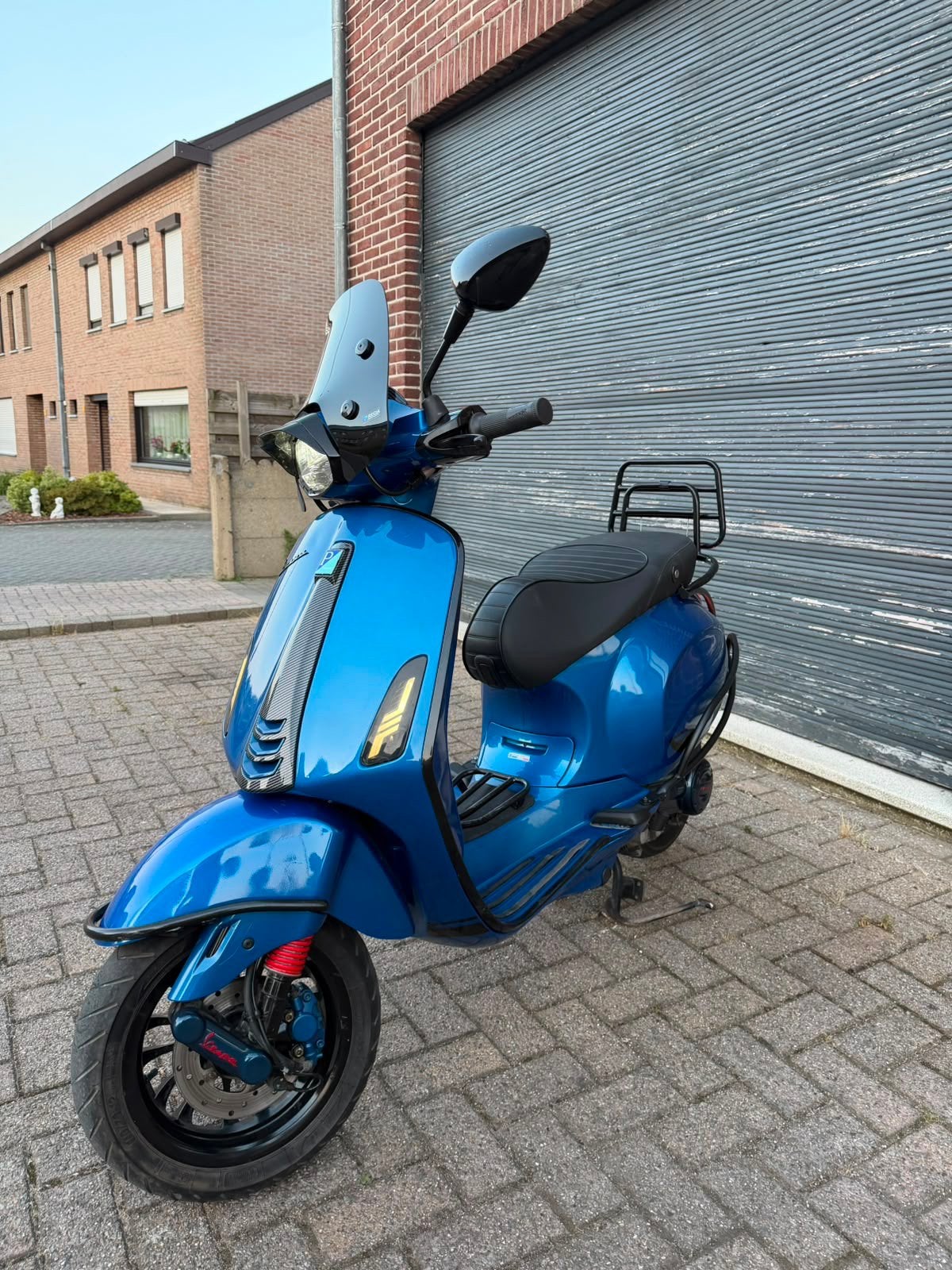 Vespa sprint, Enlèvement ou Envoi, Comme neuf, Essence