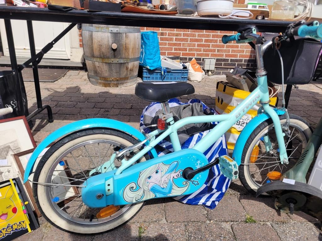 Meisjesfiets, Ophalen