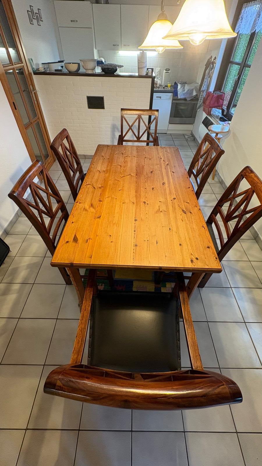 Houten eettafel met 6 stoelen te koop, Enlèvement, Utilisé