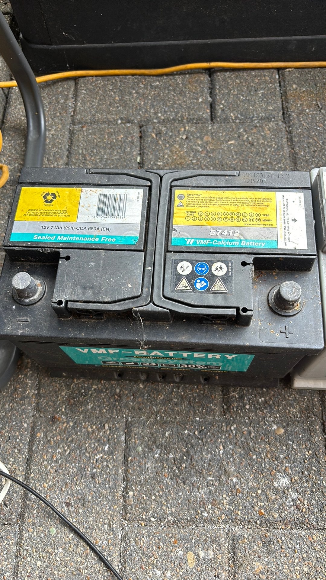 Dri goede baterij, Auto-onderdelen, Ophalen, Gebruikt
