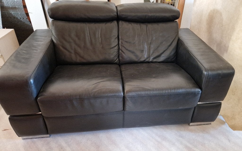 Zwarte leren 2-zitsbank. Verstelbare hoofdsteunen 165 cm, Huis en Inrichting, Ophalen, Gebruikt, 150 tot 200 cm, Tweepersoons