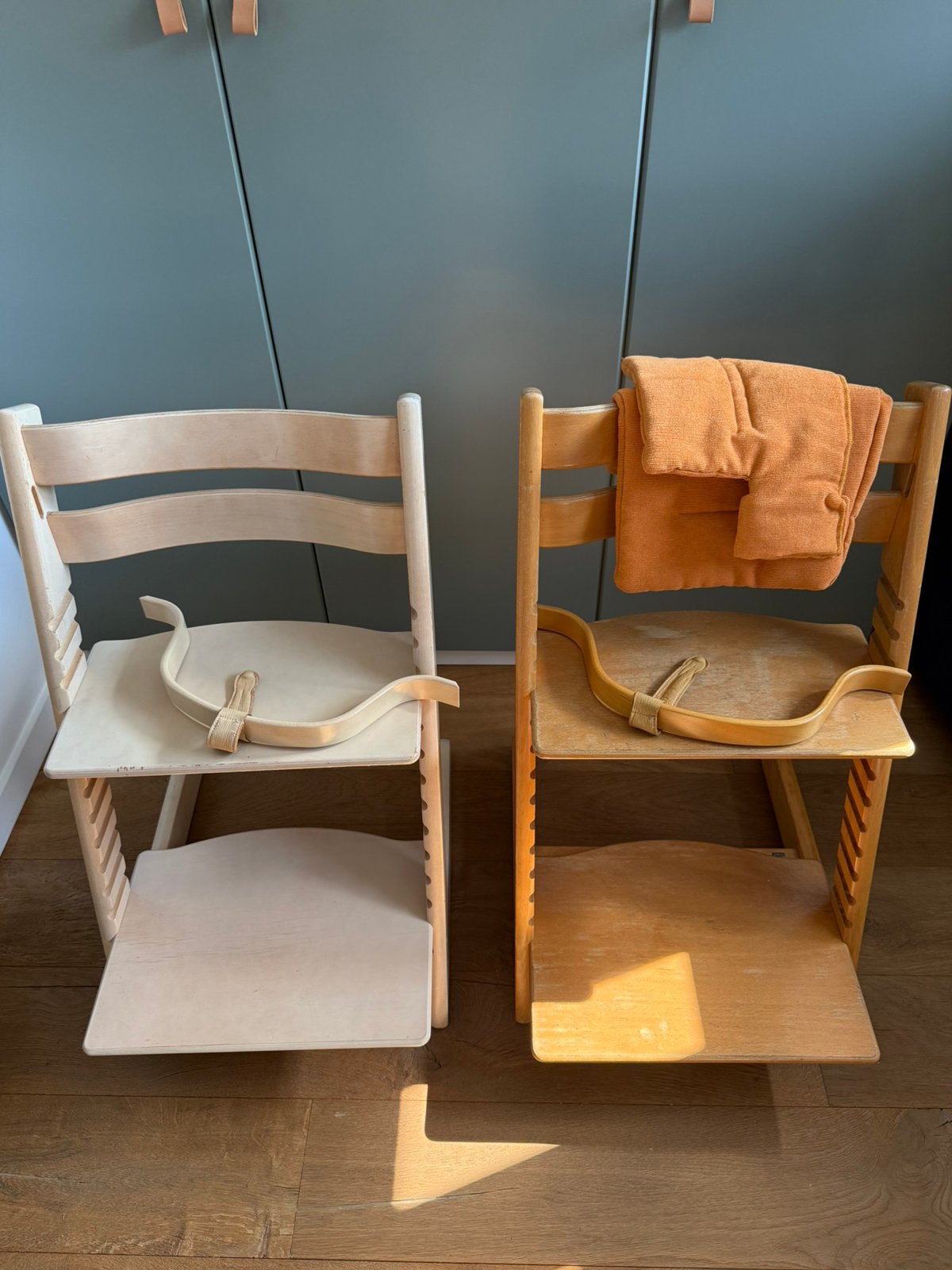 Stokke Tripp Trapp 2 stuks met beugel en kussen, Enlèvement, Utilisé, Chaise évolutive